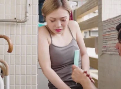 Vợ anh trai giúp vợ em có con