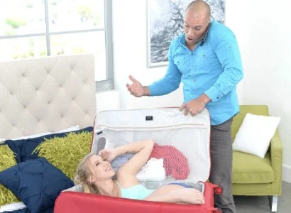 Chiếc vali được nhắc đến nhiều nhất